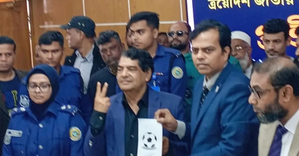 বরিশাল-১ আসনে ফুটবল প্রতীক পেলেন ইঞ্জিনিয়ার আবদুস সোবহান